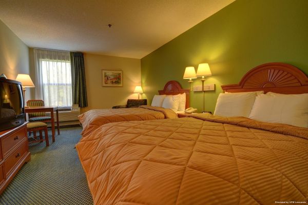 Inn At Clinton